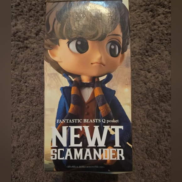 Fantastic Beasts Newt Scamander Q Posket Figurine (Banpresto) - Picture 5 of 8
